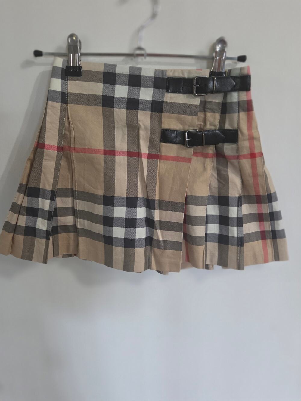 Burberry girls kilt skirt 6Y